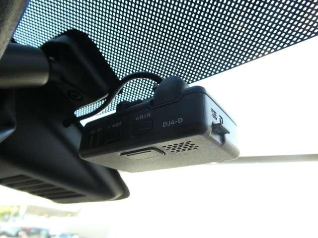 デイズ 660 ハイウェイスターGターボ 衝突被害軽減ブレーキ 誤発進抑制 点検記録簿 アイスト 運転席エアバッグ レーンキープアシスト スマキー ナビTV ETC バックモニター ワンセグ セキュリティーアラーム ドラレコ エアコン オートクルーズ ABS(3枚目)