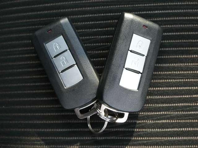 デイズ 660 ハイウェイスターGターボ 衝突被害軽減ブレーキ 誤発進抑制 点検記録簿 アイスト 運転席エアバッグ レーンキープアシスト スマキー ナビTV ETC バックモニター ワンセグ セキュリティーアラーム ドラレコ エアコン オートクルーズ ABS(9枚目)