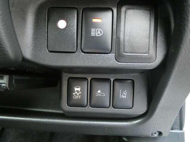 デイズ 660 ハイウェイスターGターボ 衝突被害軽減ブレーキ 誤発進抑制 点検記録簿 アイスト 運転席エアバッグ レーンキープアシスト スマキー ナビTV ETC バックモニター ワンセグ セキュリティーアラーム ドラレコ エアコン オートクルーズ ABS(11枚目)