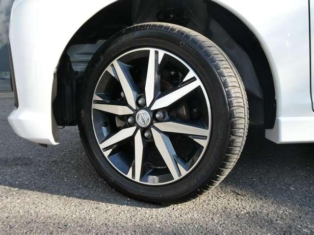 デイズ 660 ハイウェイスターGターボ 衝突被害軽減ブレーキ 誤発進抑制 点検記録簿 アイスト 運転席エアバッグ レーンキープアシスト スマキー ナビTV ETC バックモニター ワンセグ セキュリティーアラーム ドラレコ エアコン オートクルーズ ABS(20枚目)