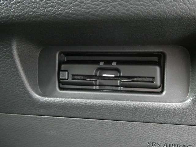 ルークス ハイウェイスターX プロパイロット エディション 元社用車 左右パワースライドドア アイドリング イモビ パノラマモニター 助手席エアバッグ 衝突軽減ブレーキ PW ナビ&TV 1セグ LEDヘッドライト LDW スマートキー ETC ワンオーナー車 PS(8枚目)