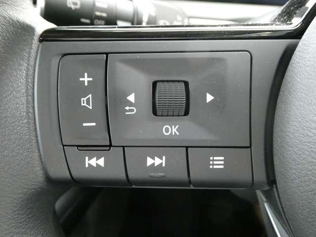 ノート 1.2 X 試乗車アップ車両 元社用車 リアカメラ 衝突被害軽減ブレ-キ ETC付 LEDヘッドライト レーンアシスト インテリジェントキー ワンオーナー ドラレコ 盗難防止システム ワンセグTV TVナビ サイドカーテンエアバック ABS(8枚目)