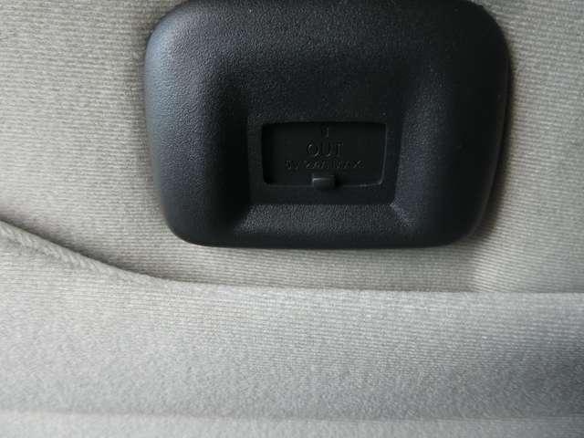 ルークス ６６０　Ｘ　試乗車アップ車両　元社用車　アラモニ　前後衝突軽減ブレーキ　ワンオーナー車　車線逸脱防止　ＥＴＣ　スマートキー　キーフリー　ドライブレコーダー　ｉ－ｓｔｏｐ　フルオートエアコン　パワーウインドウ　ＬＥＤ　バックカメラ　盗難防止（10枚目）