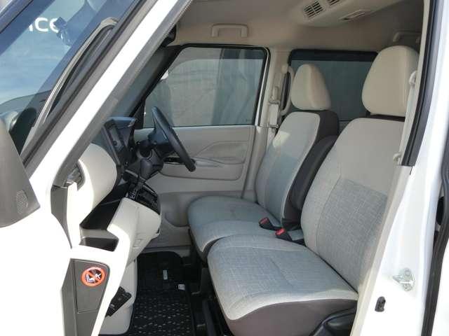 ルークス ６６０　Ｘ　ワンオーナー　アラモニ　前後衝突軽減ブレーキ　ワンオーナー車　車線逸脱防止　ＥＴＣ　スマートキー　定期点検記録簿　キーフリー　ドライブレコーダー　ｉ－ｓｔｏｐ　フルオートエアコン　パワーウインドウ　バックカメラ（18枚目）