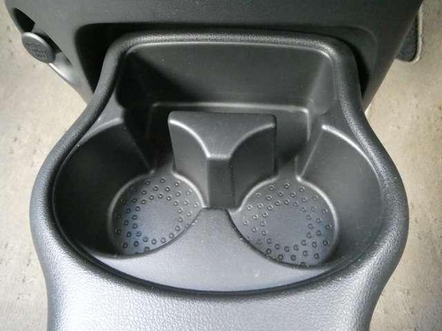 マーチ １．２　Ｇ　ワンオーナー　盗難防止　１オーナー　エアコン　Ｗエアバック　スマートキー　ＥＴＣ　パワーウィンドウ　運転席エアバッグ　メモリーナビ　バックカメラ　ナビ・ＴＶ　キーレス　ワンセグ　ＡＢＳ　整備点検記録簿（11枚目）