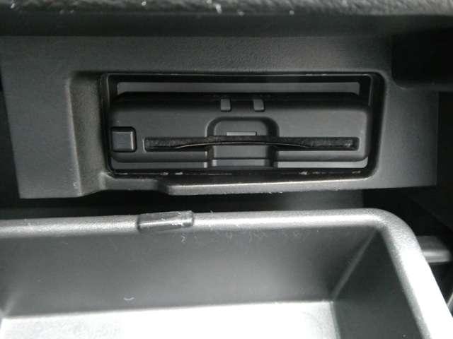 高速の料金所で、小銭を探さず楽々通過できる『ＥＴＣ』で快適にドライブ出来ます。また、マイレージ登録で更にお徳にご利用頂けます。詳しくは０７２-８３３-１８８３までお願いします。