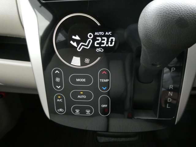 �I�[�g�G�A�R���i�^�b�`�p�l�����A�쓮�m�F�@�\�t�j�p�l���\�ʂ͉��ʂ����Ȃ��A���|�����y�ł��B