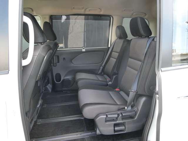 セレナ １．２　ｅ－ＰＯＷＥＲ　ハイウェイスター　Ｖ　ワンオーナー　３６０°カメラ　エマジェンシーブレーキ　１オナ　スマキー　バックカメラ　ＬＥＤ　レーンアシスト　点検記録簿付　ＥＴＣ　ドラレコ　イモビ　サイドカーテンエアバック　フルオートエアコン　アルミホイール（19枚目）