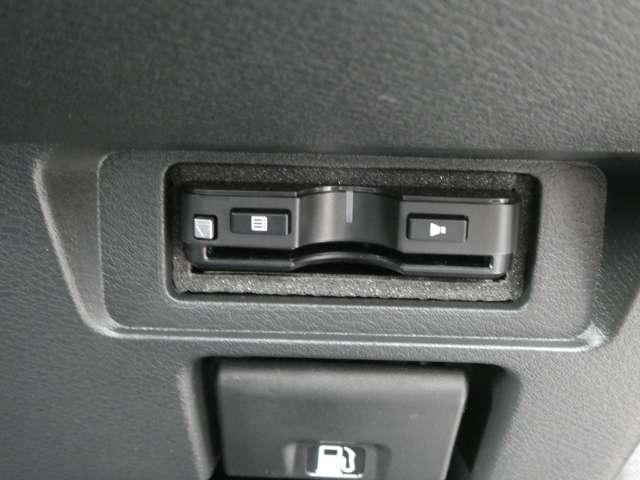 ノート 1.2 AUTECH ワンオーナー 全方位 衝突被害軽減装置 レーンキープ 盗難防止 寒冷地仕様 点検記録簿 1オーナー LEDヘッド バックモニター ドラレコ サイドカーテンエアバック インテリジェントキー ETC エアバッグ(7枚目)