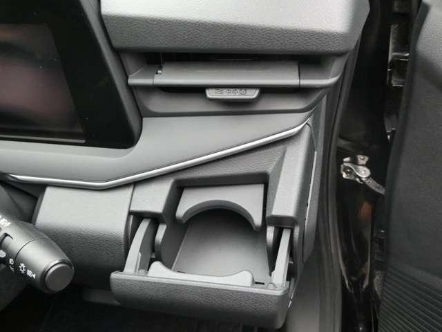 ノート 1.2 AUTECH ワンオーナー 全方位 衝突被害軽減装置 レーンキープ 盗難防止 寒冷地仕様 点検記録簿 1オーナー LEDヘッド バックモニター ドラレコ サイドカーテンエアバック インテリジェントキー ETC エアバッグ(16枚目)