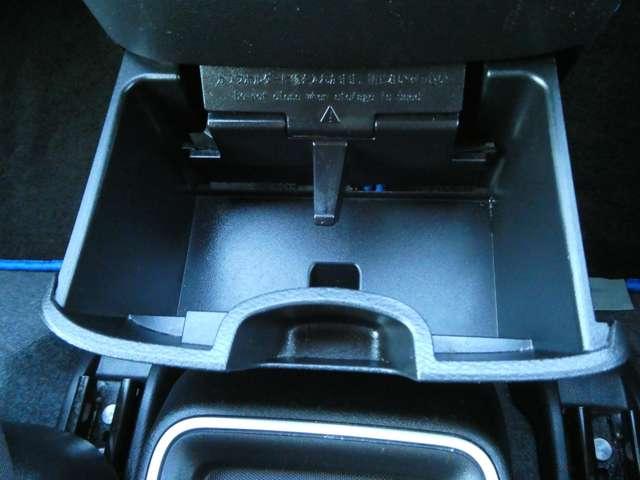 セレナ 1.2 e-POWER ハイウェイスター V ワンオーナー 360°カメラ エマジェンシーブレーキ 1オナ スマキー バックカメラ LED レーンアシスト 点検記録簿付 ETC ドラレコ イモビ サイドカーテンエアバック フルオートエアコン アルミホイール(14枚目)