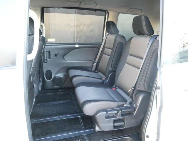 セレナ 1.2 e-POWER ハイウェイスター V ワンオーナー 360°カメラ エマジェンシーブレーキ 1オナ スマキー バックカメラ LED レーンアシスト 点検記録簿付 ETC ドラレコ イモビ サイドカーテンエアバック フルオートエアコン アルミホイール(19枚目)