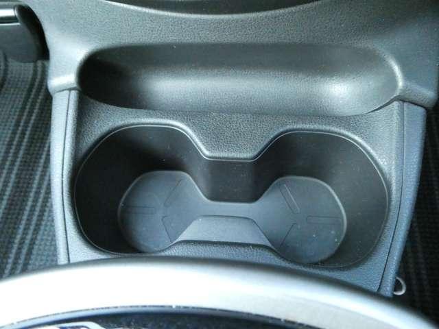 ノート 1.2 e-POWER X ワンオーナー 360°カメラ 記録簿付 Rカメラ 運転席助手席エアバック レーンキープ AUTOエアコン 1オーナー 盗難防止システム ナビTV サイドカメラ 運転席エアバッグ キーレスエントリー LEDヘッド(11枚目)