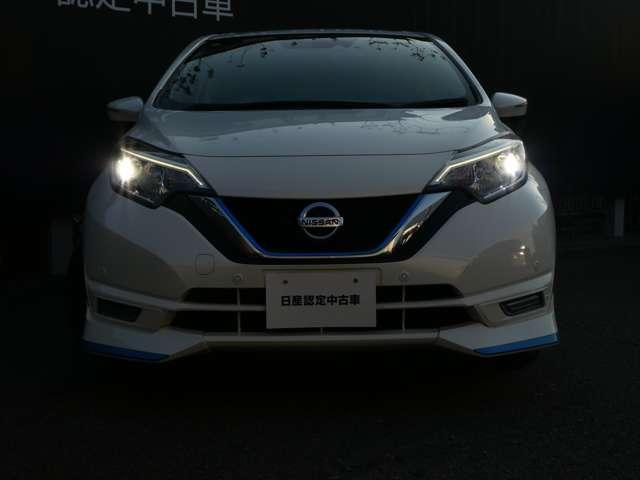 ノート 1.2 e-POWER X ワンオーナー 360°カメラ 記録簿付 Rカメラ 運転席助手席エアバック レーンキープ AUTOエアコン 1オーナー 盗難防止システム ナビTV サイドカメラ 運転席エアバッグ キーレスエントリー LEDヘッド(18枚目)