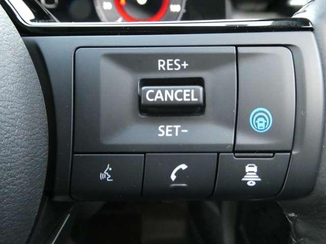 オーラ １．２　Ｇ　試乗車アップ車両　元社用車　フルセグテレビ　ハイビームアシスト　ＥＴＣ車載器　アルミ　展示試乗車ＵＰ　ＬＤＷ　ＬＥＤライト　バックモニター　エアバッグ　サイドエアバッグ　メモリーナビ　サイドカメラ（3枚目）