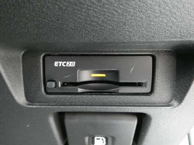 オーラ １．２　Ｇ　試乗車アップ車両　元社用車　フルセグテレビ　ハイビームアシスト　ＥＴＣ車載器　アルミ　展示試乗車ＵＰ　ＬＤＷ　ＬＥＤライト　バックモニター　エアバッグ　サイドエアバッグ　メモリーナビ　サイドカメラ（7枚目）