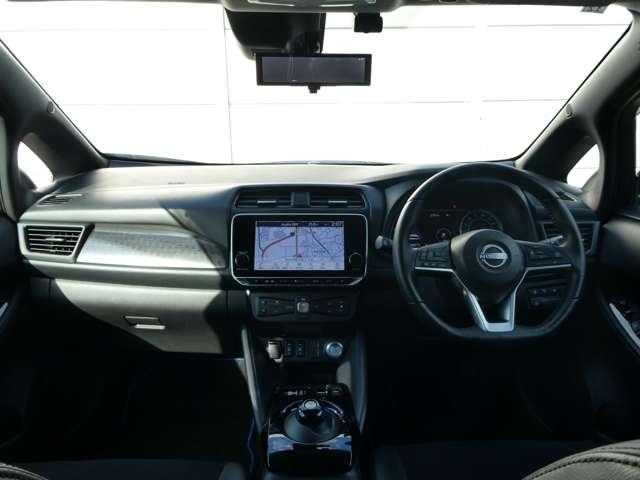 �C���p�l�i�摜�����j�͂��������������łȂ��A���S�E���S�ɍ���Ă��܂��B�܂��́A�����艺�����B�^�]���Ă��銴�o�����߂�Ǝv���܂��B���쐫�̗ǂ��^�]�Ȏ���ŉ��K�ȃh���C�u������߂܂��B