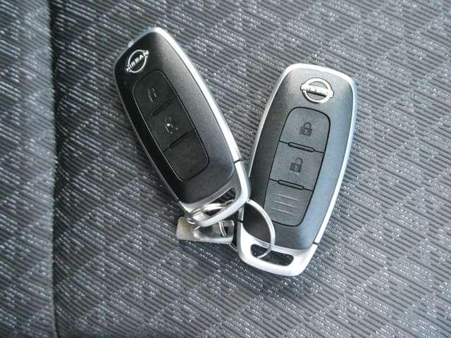 オーラ 1.2 G 試乗車アップ車両 元社用車 フルセグテレビ ハイビームアシスト ETC車載器 アルミ 展示試乗車UP LDW LEDライト バックモニター エアバッグ サイドエアバッグ メモリーナビ サイドカメラ(10枚目)