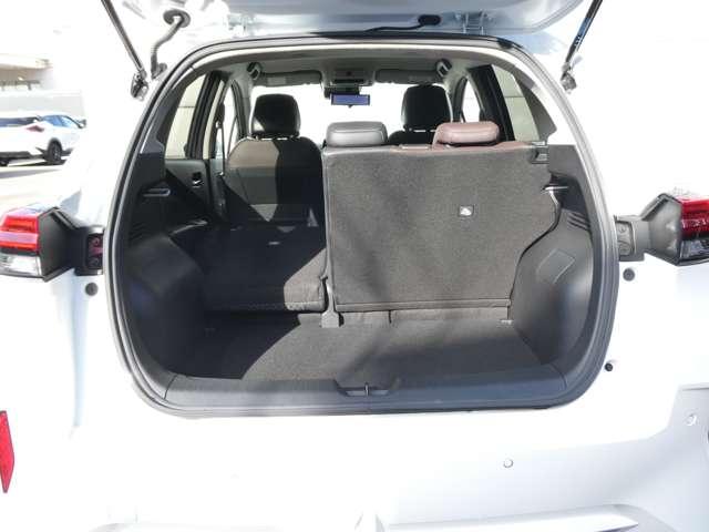 オーラ 1.2 G 試乗車アップ車両 元社用車 フルセグテレビ ハイビームアシスト ETC車載器 アルミ 展示試乗車UP LDW LEDライト バックモニター エアバッグ サイドエアバッグ メモリーナビ サイドカメラ(19枚目)