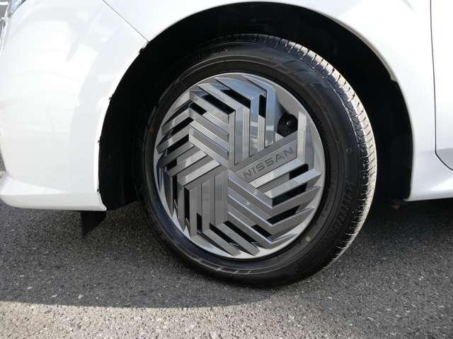 ノート 1.2 X 試乗車アップ車両 元社用車 助手席エアバック PS PW 盗難防止 地デジ キーフリーシステム 【LEDヘッドライト】 AAC ワンオ-ナ-車 オートハイビーム カーテンエアバック ETC ABS(19枚目)