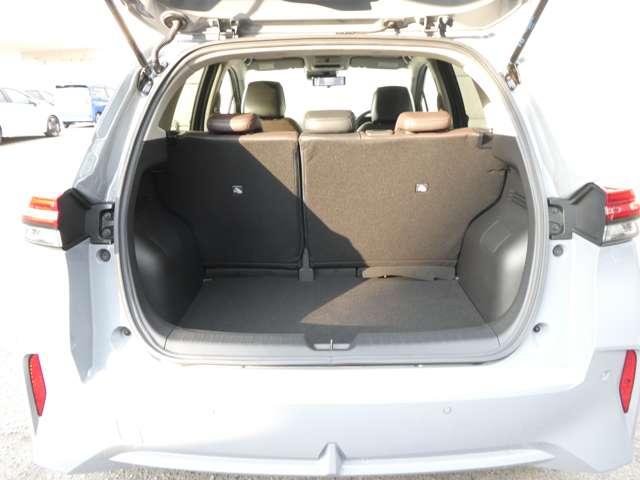 オーラ 1.2 G 試乗車アップ車両 元社用車 フルセグテレビ 前席シートヒーター ハイビームアシスト ETC車載器 アルミ 展示試乗車UP LDW LEDライト バックモニター 寒冷地仕様 エアバッグ サイドエアバッグ(25枚目)