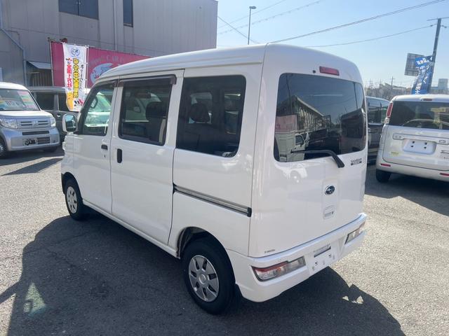 サンバーバン ＶＣターボスマートアシスト　４ＷＤ　ＣＶＴ　衝突被害軽減システム　クリアランスソナー　ドライブレコーダー　両側スライドドア　アイドリングストップ　電動格納ミラー　オートマチックハイビーム　ＥＳＣ　エアコン（18枚目）