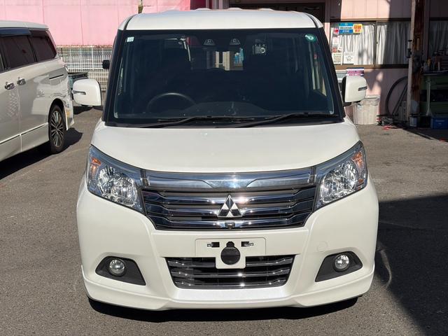 デリカＤ：２ ハイブリッドＭＺ　全方位カメラパッケージ　ドライブレコーダー　全周囲カメラ　ナビ　ＴＶ　両側電動スライドドア　クリアランスソナー　オートクルーズコントロール　レーンアシスト　衝突被害軽減システム　アルミホイール　オートライト　ＨＩＤ（14枚目）