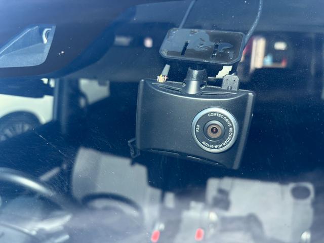 デリカＤ：２ ハイブリッドＭＺ　全方位カメラパッケージ　ドライブレコーダー　全周囲カメラ　ナビ　ＴＶ　両側電動スライドドア　クリアランスソナー　オートクルーズコントロール　レーンアシスト　衝突被害軽減システム　アルミホイール　オートライト　ＨＩＤ（21枚目）