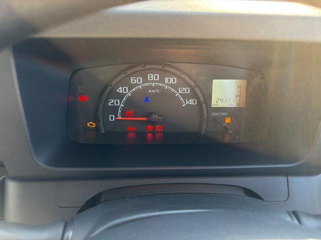 サンバートラック グランドキャブスマートアシスト MT 衝突被害軽減システム ETC ESC エアコン パワーステアリング パワーウィンドウ 運転席エアバッグ(11枚目)