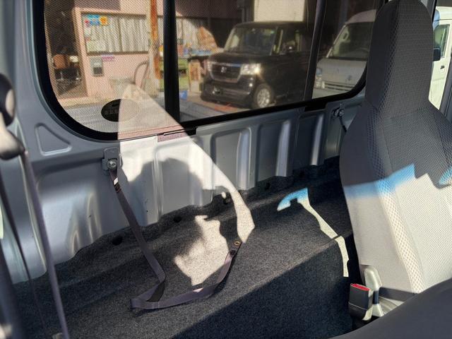 サンバートラック グランドキャブスマートアシスト MT 衝突被害軽減システム ETC ESC エアコン パワーステアリング パワーウィンドウ 運転席エアバッグ(21枚目)