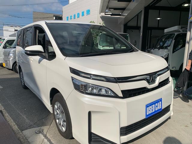 ヴォクシー X 後期 スマートキー 両側電動スライドドア LED 純正9インチナビ バックカメラ 8人(2枚目)