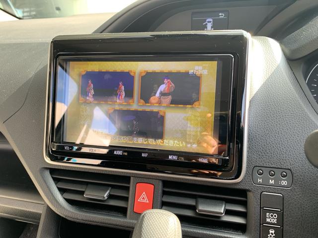 ヴォクシー X 後期 スマートキー 両側電動スライドドア LED 純正9インチナビ バックカメラ 8人(27枚目)