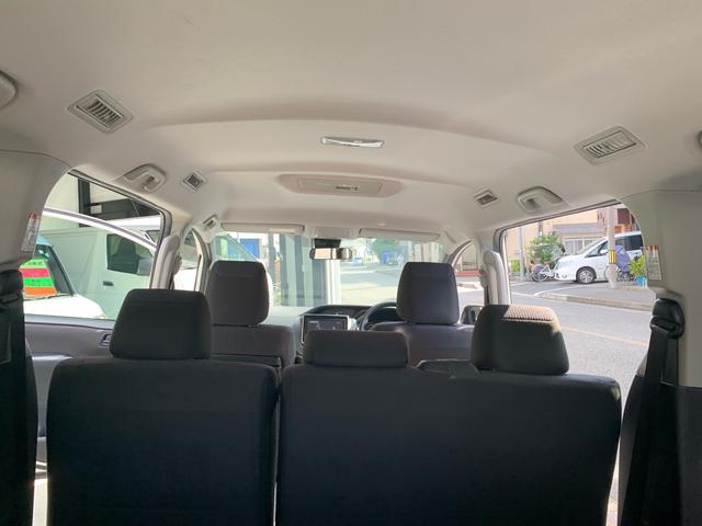 ヴォクシー X 後期 スマートキー 両側電動スライドドア LED 純正9インチナビ バックカメラ 8人(36枚目)