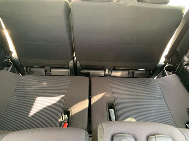 ヴォクシー X 後期 スマートキー 両側電動スライドドア LED 純正9インチナビ バックカメラ 8人(37枚目)