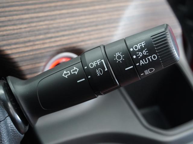 フリードハイブリッド ハイブリッド・クロスターホンダセンシング　１年保証　９インチナビ　フルセグ　Ｒカメラ　ＬＥＤヘッドライト＋アクティブコーナリングライト　センターテーブル　オートリトラミラー　Ｃパッケージ　オートライト　リア両側パワースライドドア（35枚目）