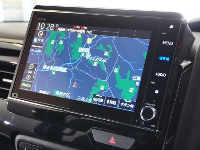 Ｎ－ＢＯＸカスタム ＥＸターボ　１年保証　８インチナビ　リアカメラ　助手席スーパースライドシート　オートリトラミラー　運転席助手席シートヒーター　フルセグ　　ＬＥＤヘッドライト　パドルシフト　リア左右パワースライドドア　前後ドラレコ（2枚目）