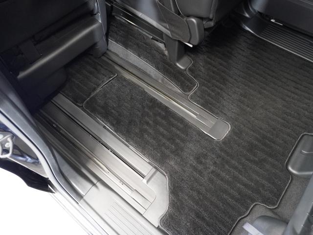 Ｎ－ＢＯＸカスタム ＥＸターボ　１年保証　８インチナビ　リアカメラ　助手席スーパースライドシート　オートリトラミラー　運転席助手席シートヒーター　フルセグ　　ＬＥＤヘッドライト　パドルシフト　リア左右パワースライドドア　前後ドラレコ（26枚目）