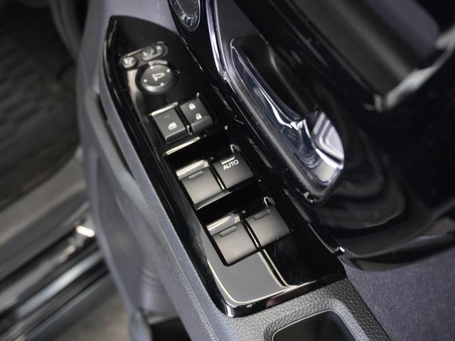 Ｎ－ＢＯＸカスタム ＥＸターボ　１年保証　８インチナビ　リアカメラ　助手席スーパースライドシート　オートリトラミラー　運転席助手席シートヒーター　フルセグ　　ＬＥＤヘッドライト　パドルシフト　リア左右パワースライドドア　前後ドラレコ（32枚目）