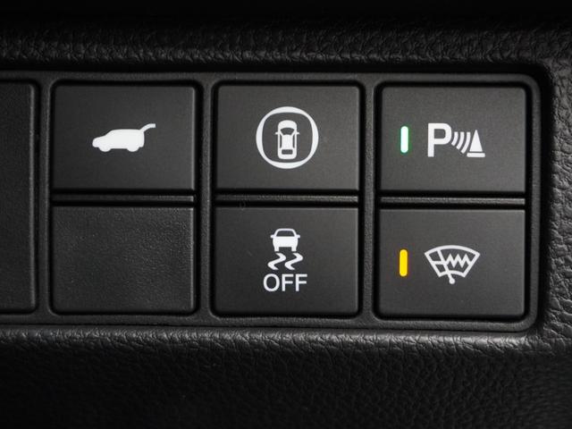 ヴェゼル ｅ：ＨＥＶＺ　２年保証　ＨｏｎｄａＣＯＮＮＥＣＴディスプレー＋ＥＴＣ２．０　ワイヤレス充電器　ブラインドスポットインフォメーション　前後ドラレコ　マルチビューカメラ　１８インチアルミホイール　コンビシート（47枚目）