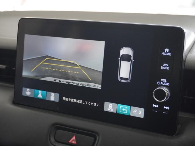 ヴェゼル ｅ：ＨＥＶＺ　２年保証　ＨｏｎｄａＣＯＮＮＥＣＴディスプレー＋ＥＴＣ２．０車載器＋ワイヤレス充電器　リアカメラ　ブラインドスポットインフォメーション　前ドラレコ　ハンズフリーアクセスパワーテールゲート　１８アルミ（4枚目）