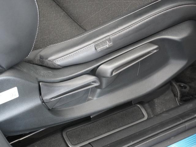ヴェゼル ｅ：ＨＥＶＺ　２年保証　ＨｏｎｄａＣＯＮＮＥＣＴディスプレー＋ＥＴＣ２．０車載器＋ワイヤレス充電器　リアカメラ　ブラインドスポットインフォメーション　前ドラレコ　ハンズフリーアクセスパワーテールゲート　１８アルミ（36枚目）