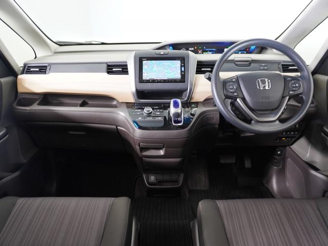 フリードハイブリッド ハイブリッド・Ｇホンダセンシング　１年保証　Ｇａｔｈｅｒｓ７インチナビ　リアカメラ　リア両側パワースライドドア　ＬＥＤヘッドライト＋アクティブコーナーリングライト　Ｆドラレコ　センターテーブル　コンフォートビューＰＫ　Ｃパッケージ（8枚目）