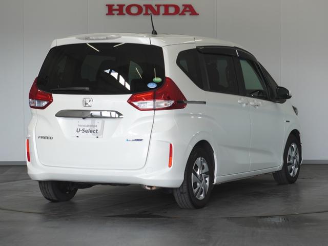 フリードハイブリッド ハイブリッド・Ｇホンダセンシング　１年保証　Ｇａｔｈｅｒｓ７インチナビ　リアカメラ　リア両側パワースライドドア　ＬＥＤヘッドライト＋アクティブコーナーリングライト　Ｆドラレコ　センターテーブル　コンフォートビューＰＫ　Ｃパッケージ（14枚目）