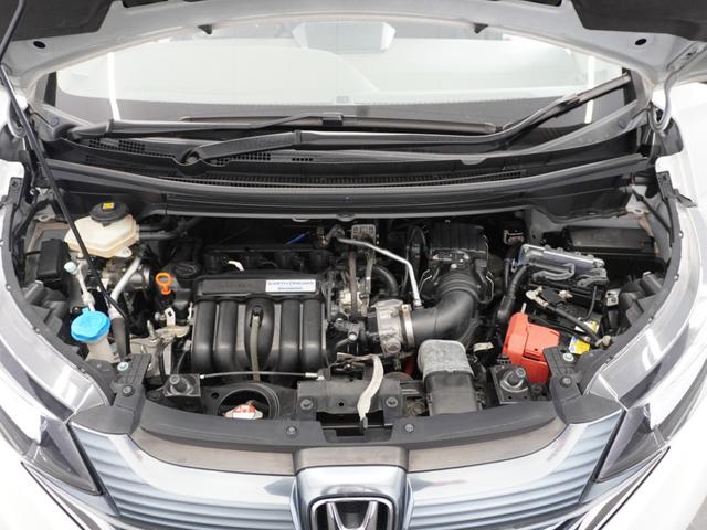 フリードハイブリッド ハイブリッド・Ｇホンダセンシング　１年保証　Ｇａｔｈｅｒｓ７インチナビ　リアカメラ　リア両側パワースライドドア　ＬＥＤヘッドライト＋アクティブコーナーリングライト　Ｆドラレコ　センターテーブル　コンフォートビューＰＫ　Ｃパッケージ（18枚目）