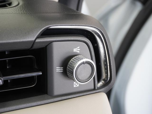 ヴェゼル ｅ：ＨＥＶＺ・ＰＬａＹパッケージ　２年保証　ＨｏｎｄａＣＯＮＮＥＣＴディスプレー＋ＥＴＣ２．０車載器　リアカメラ　ブラインドスポットインフォメーション　運転席助手席シートヒーター　１８インチアルミ　コンビシート（Ｐｌａｙ用）（15枚目）