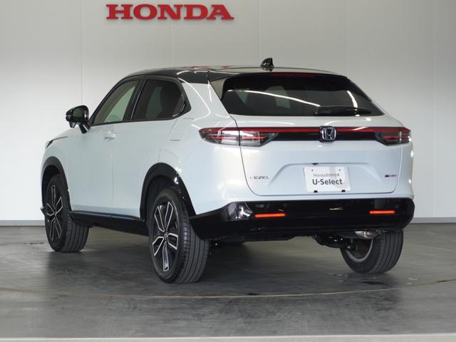 ヴェゼル ｅ：ＨＥＶＺ・ＰＬａＹパッケージ　２年保証　ＨｏｎｄａＣＯＮＮＥＣＴディスプレー＋ＥＴＣ２．０車載器　リアカメラ　ブラインドスポットインフォメーション　運転席助手席シートヒーター　１８インチアルミ　コンビシート（Ｐｌａｙ用）（20枚目）
