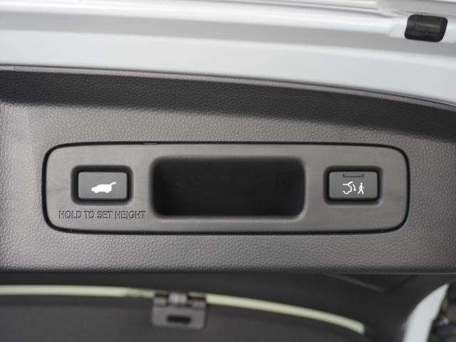 ヴェゼル ｅ：ＨＥＶＺ・ＰＬａＹパッケージ　２年保証　ＨｏｎｄａＣＯＮＮＥＣＴディスプレー＋ＥＴＣ２．０車載器　リアカメラ　ブラインドスポットインフォメーション　運転席助手席シートヒーター　１８インチアルミ　コンビシート（Ｐｌａｙ用）（33枚目）