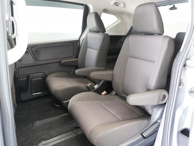 フリード Ｇ・ホンダセンシング　１年保証　Ｇａｔｈｅｒｓ７インチナビ（ＴＶ無し）リアカメラ　リア両側パワースライドドア　前後ドラレコ　ＬＥＤヘッドライト＋アクティブコーナーリングライト　センターテーブル　オートリトラミラー　ＥＴＣ（22枚目）