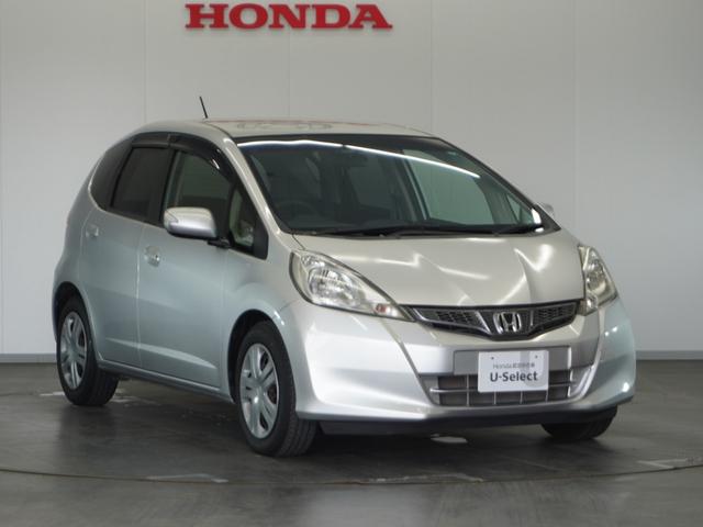 フィット G・10thアニバーサリー 3か月保証 Gathers7インチナビ リアカメラ コンフォートビューパッケージ スマートキー(1個)VSA(ABS+TCS+横滑り抑制)カラード電動格納式ドアミラー ETC車載器(9枚目)