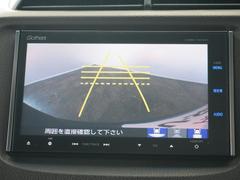 ◆バックカメラ◆リバースにするだけで映ります、後方の安全確認や、狭い駐車場での車庫入れ、雨の日や夜間など視界の悪い時に便利です！安全にバックする為には欠かせない装備です。 4